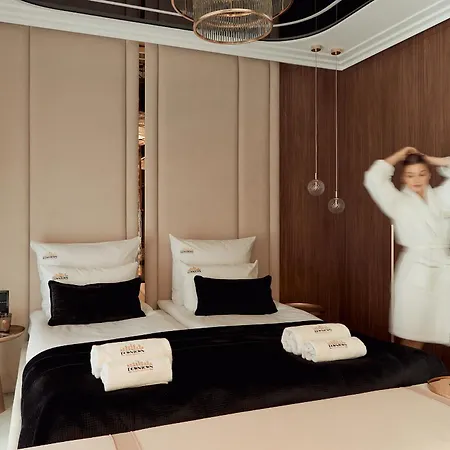 High Granaria By Downtown