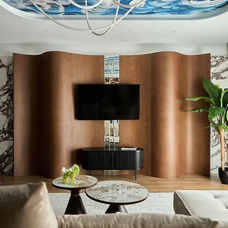 Hi Granaria Premium By Downtown 4*